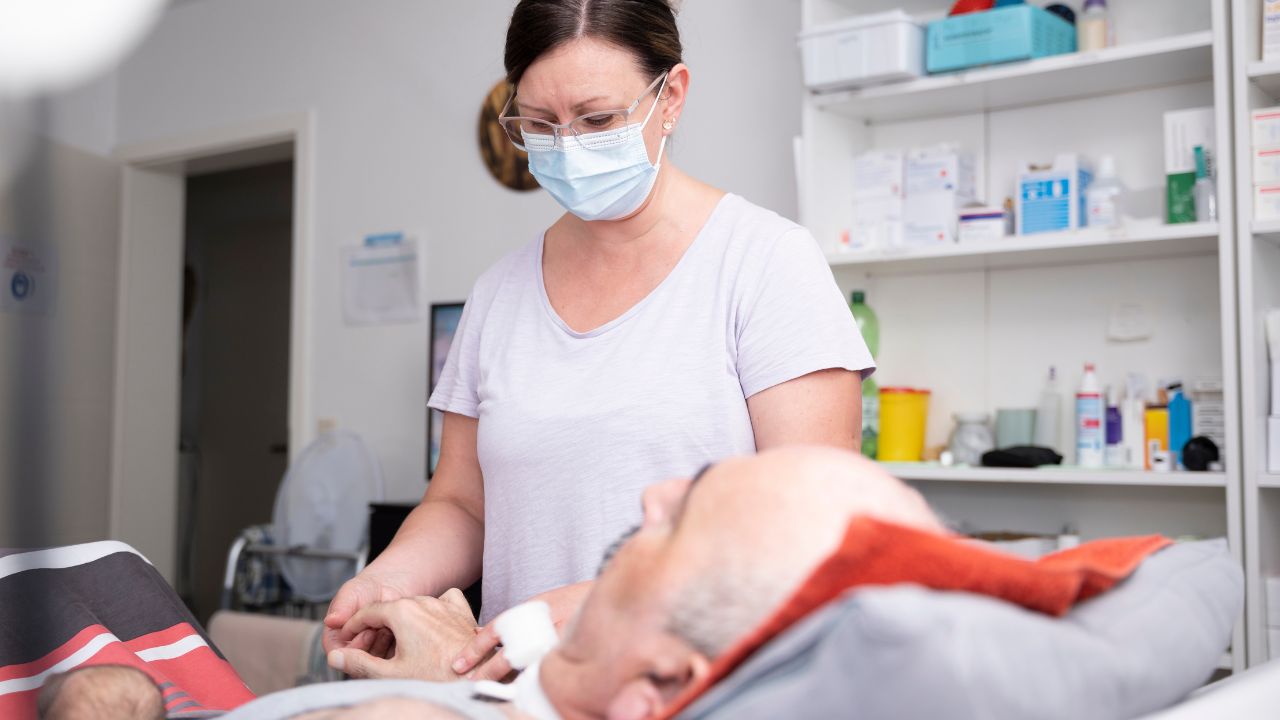 intensivpflege-altlussheim-leistung-von-pflege-sanitas Intensivpflege Altlußheim und Umgebung als Leistung der Pflege Sanitas GmbH