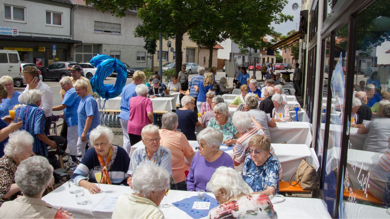 pflege-sanitas-galerie-06 Pflege Sanitas 20 Jahre Jubiläum